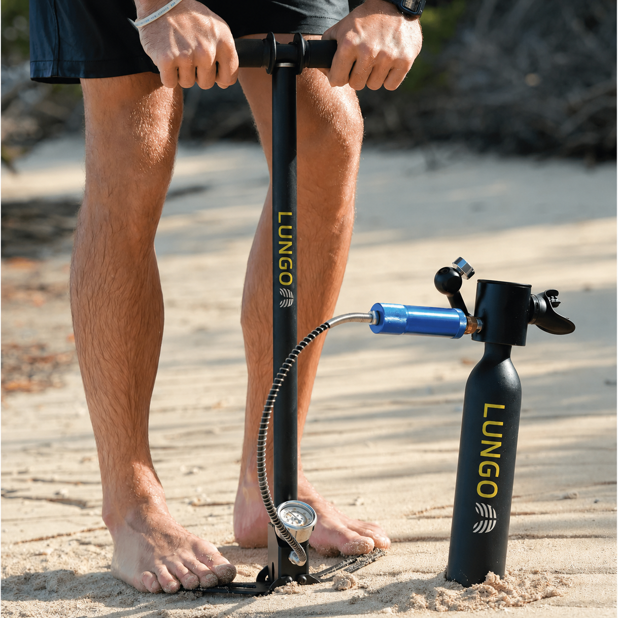 Scuba Tank + Hand Pump + Sub-Mask
